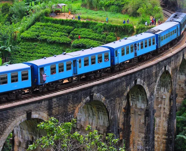 9 Arches Bridge